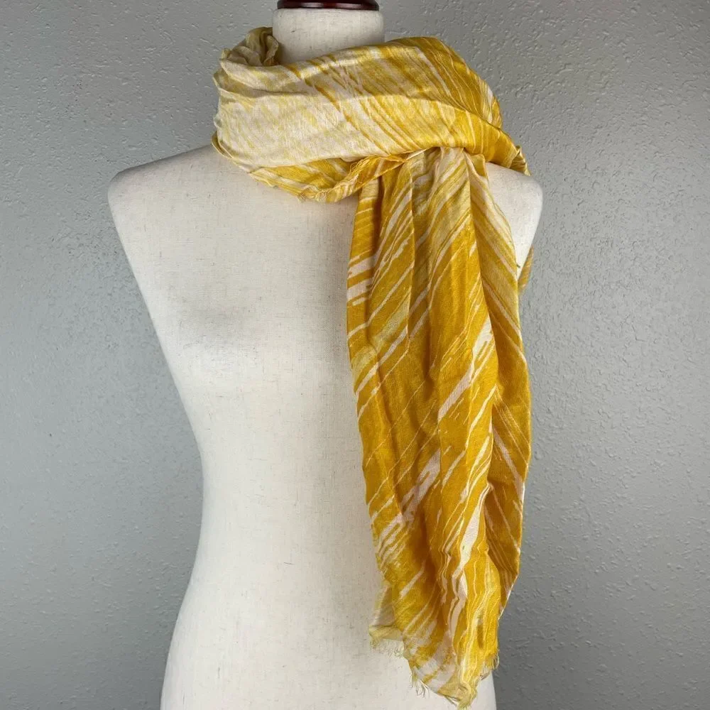 Halogen Rayon Scarf EUC